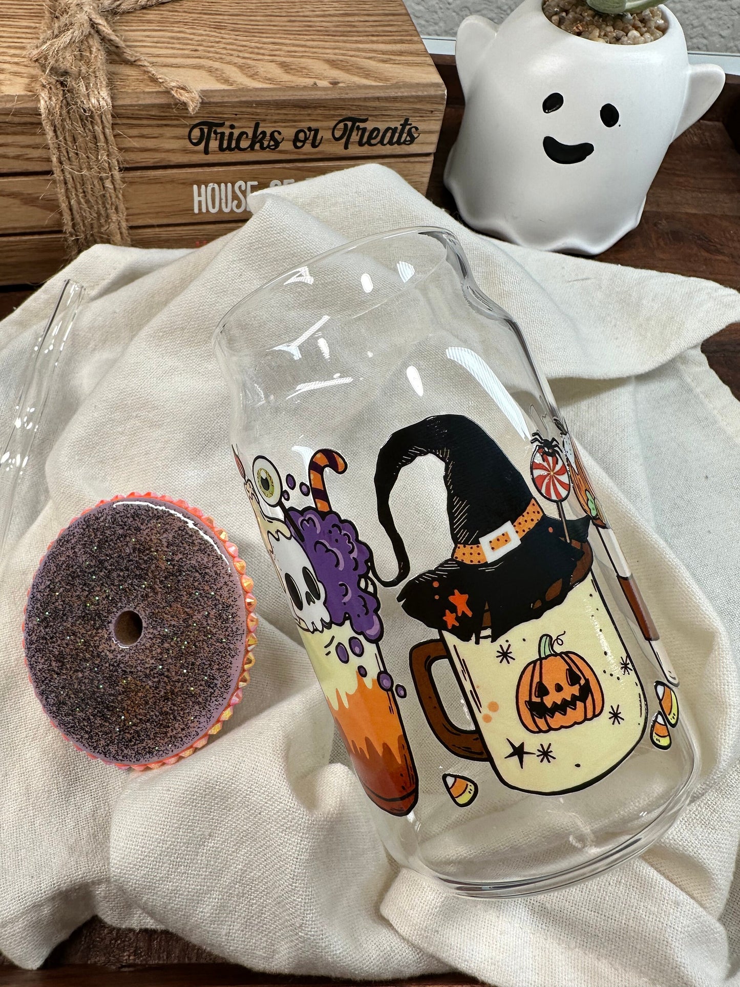 Halloween Coffee Cup, 160z Libbey Cup, Halloween Glass Can, Halloween, Spooky, October, Pumpkin, Witch, Skull, Orange and Purple Glass Cup