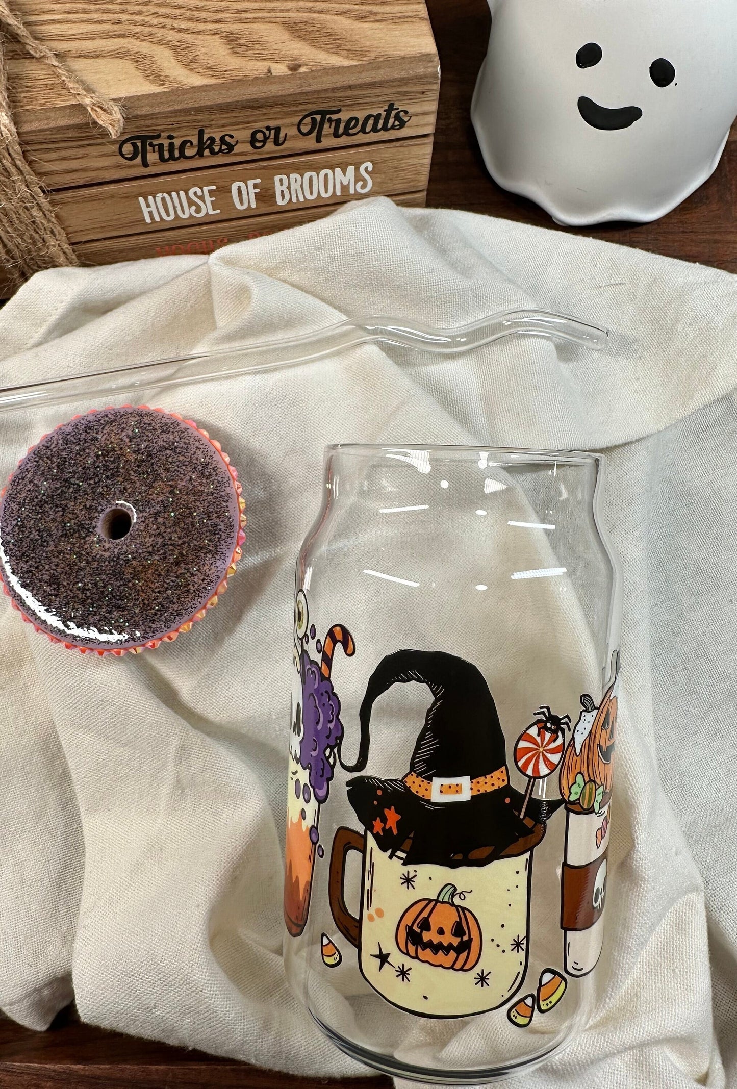 Halloween Coffee Cup, 160z Libbey Cup, Halloween Glass Can, Halloween, Spooky, October, Pumpkin, Witch, Skull, Orange and Purple Glass Cup
